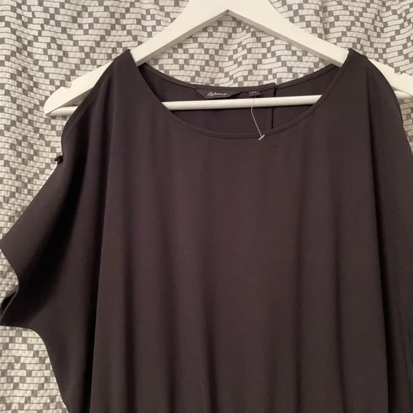 Jumpsuit - Picture 5 of 5